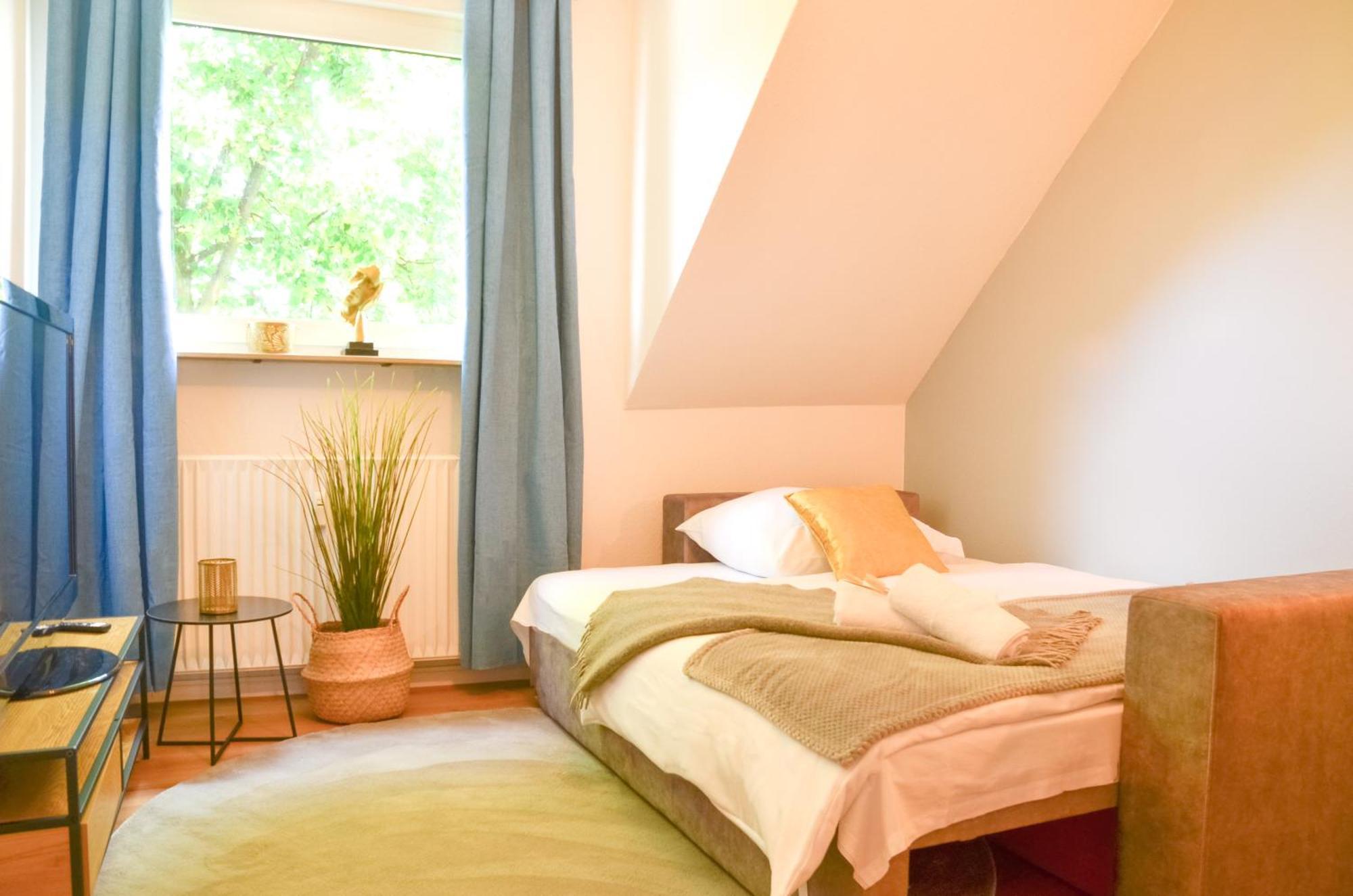 MILPAU Buer 2 - Modernes Apartment mit Queensize-Bett, Netflix, Nespresso, Waschmaschine&Smart TV Gelsenkirchen Exterior foto